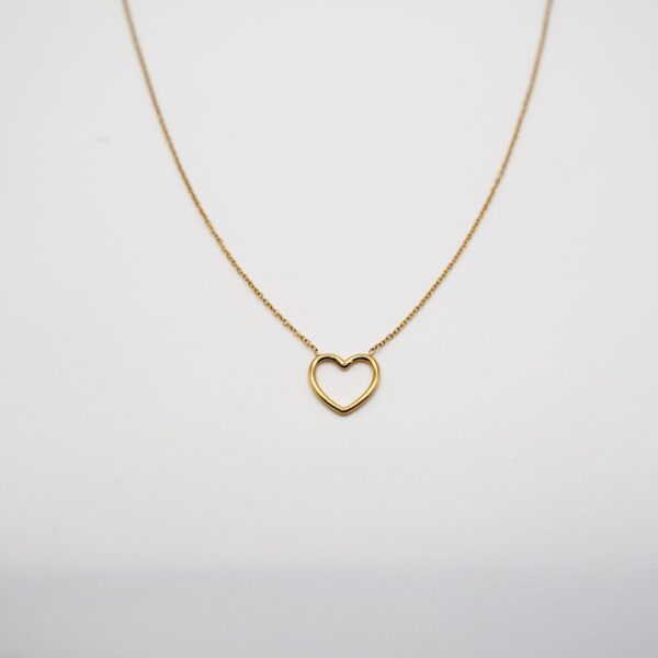COLLANA CUORE FORATO ACCIAIO