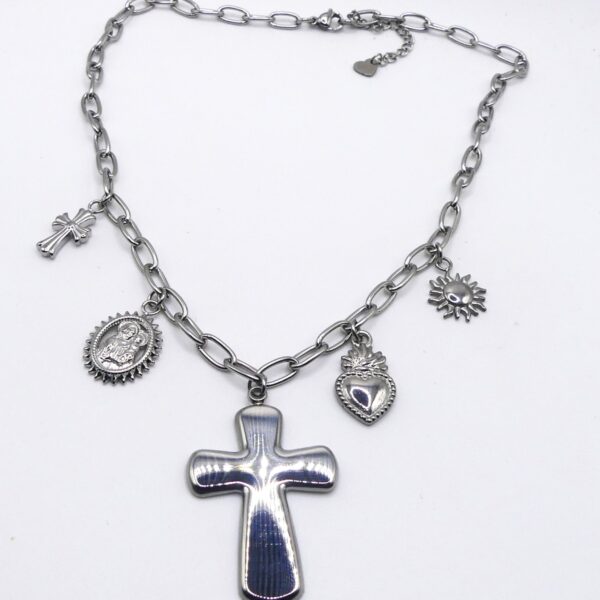 collana croce multi sharms